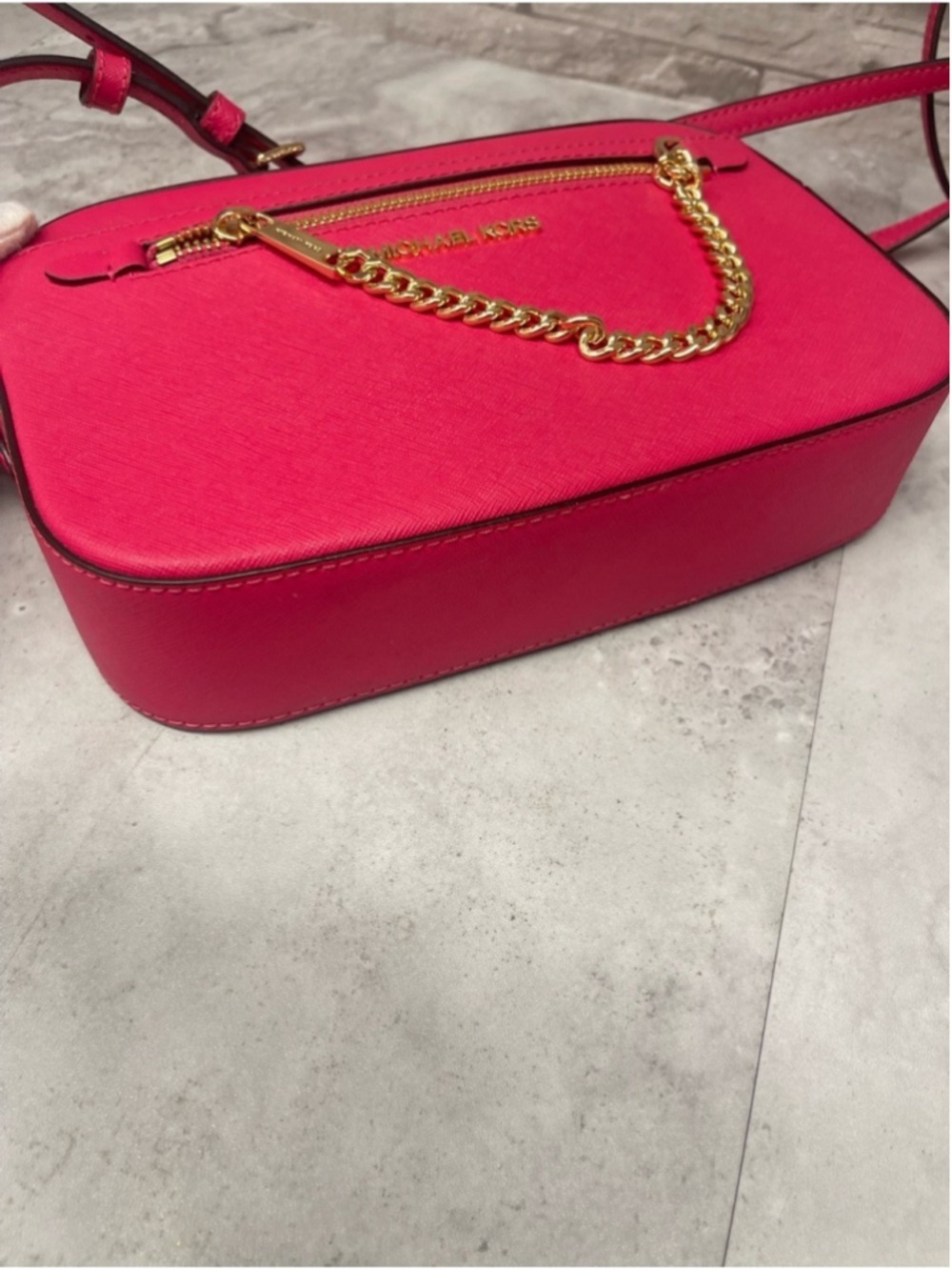 Michael Kors Large EW Chain Crossbody Electric Pink - Picture 5 of 5